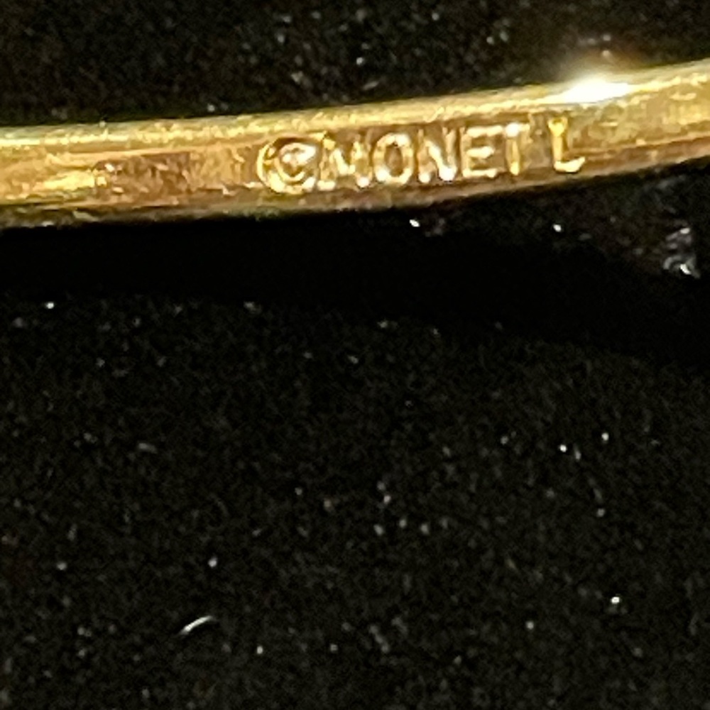 Gold Bangle Bracelet - Picture 7 of 7